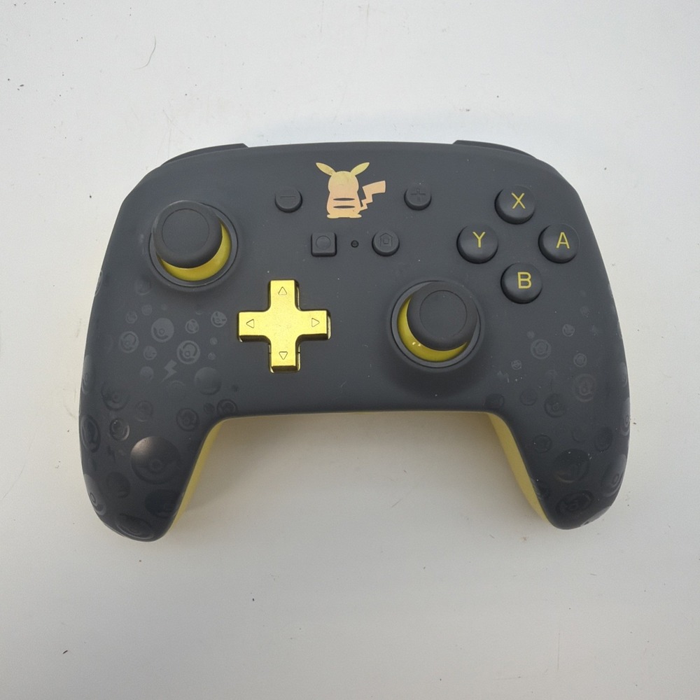 Nintendo Switch 1 Pro Controller Pikachu